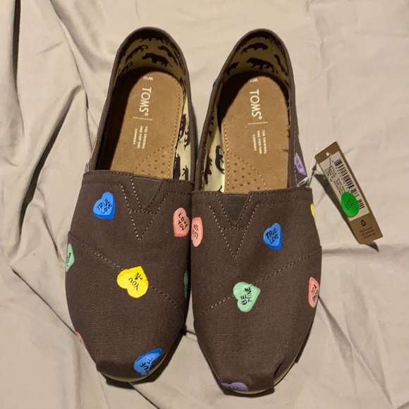 Hand painted valentines convo heart toms - Picture 1 of 1